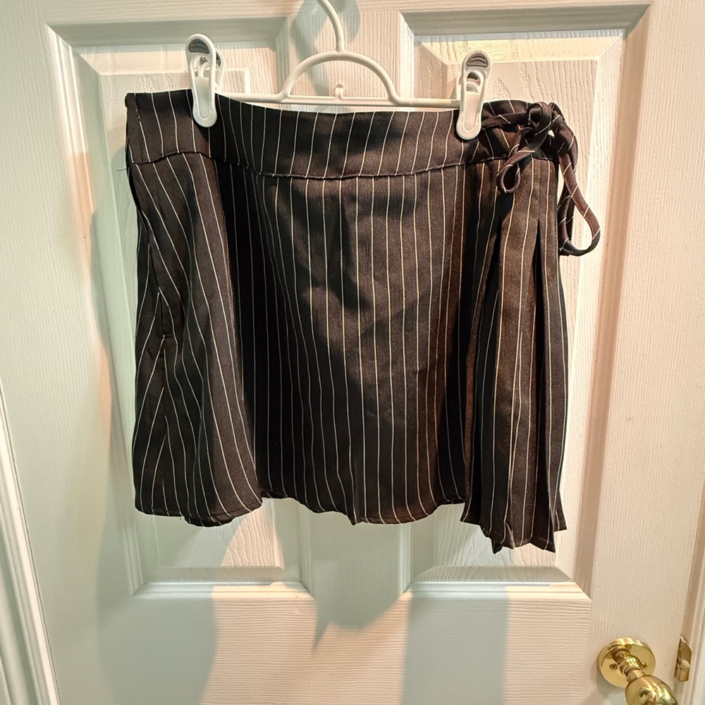 Pin stripe black skirt